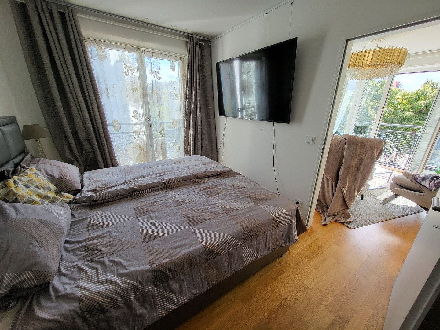 Predaj bytu 2-izbový 63 m², Berlin, Berlín Predaj bytu 2-izbový 63 m², Berlin, Berlín