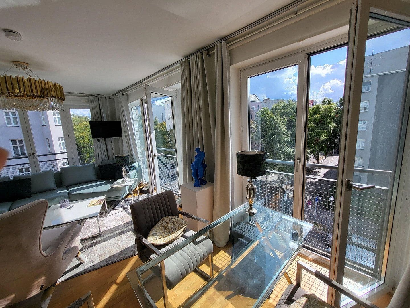 Predaj bytu 2-izbový 63 m², Berlin, Berlín Predaj bytu 2-izbový 63 m², Berlin, Berlín
