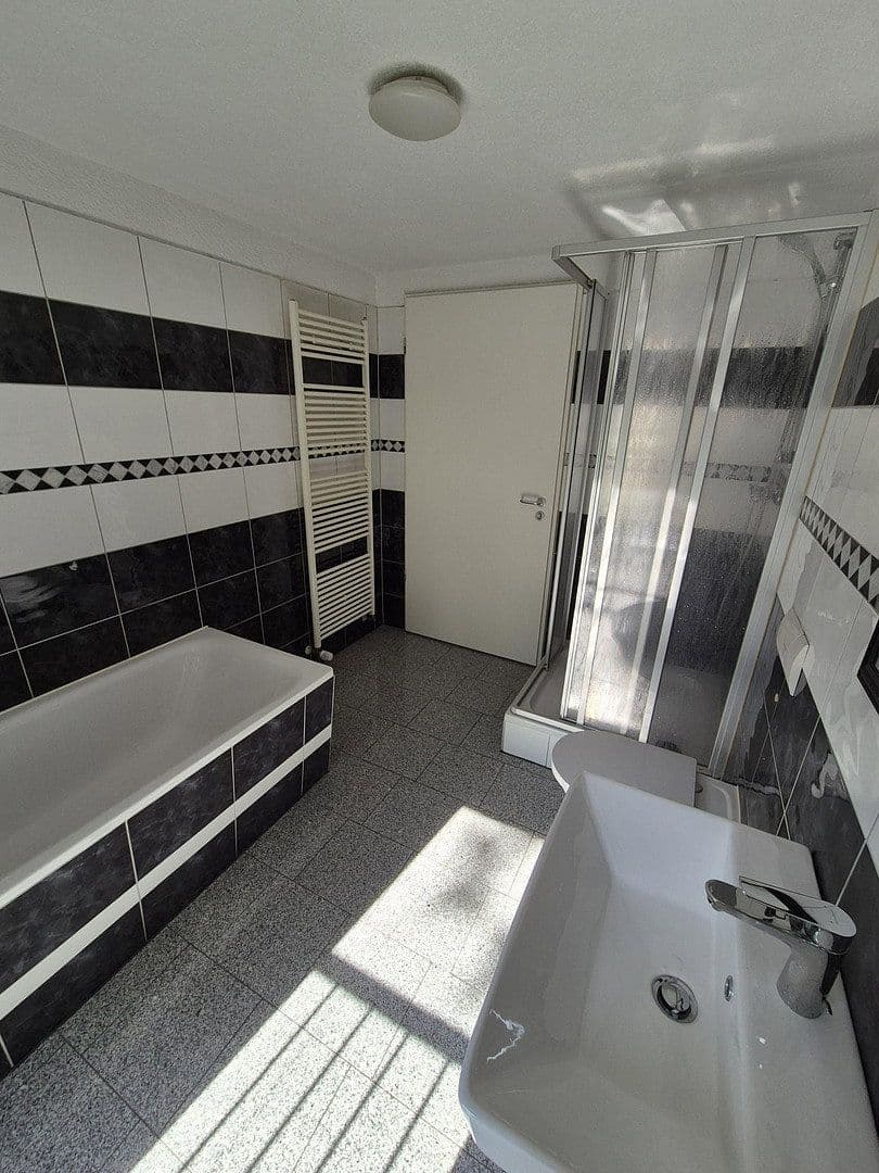 Prenájom bytu 2-izbový 52 m², Friedrich-Engels-Str. 37, Fürstenwalde/Spree, Brandenbursko Prenájom bytu 2-izbový 52 m², Friedrich-Engels-Str. 37, Fürstenwalde/Spree, Brandenbursko