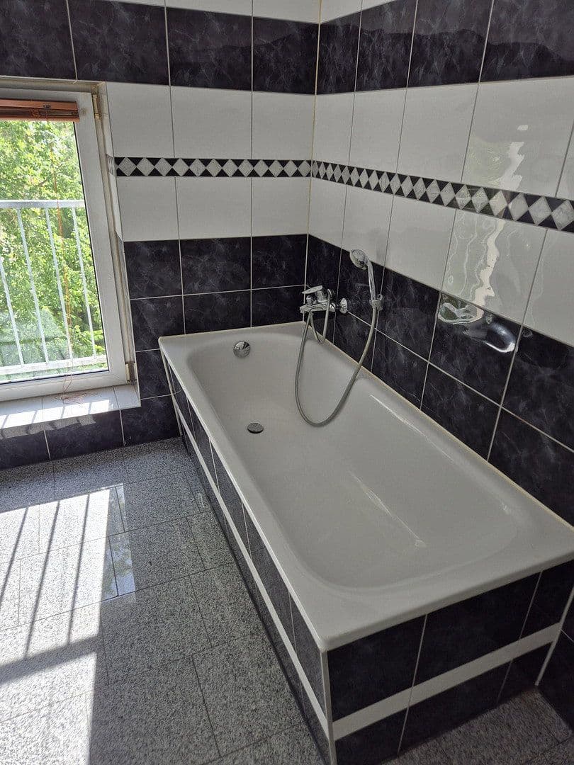 Prenájom bytu 2-izbový 52 m², Friedrich-Engels-Str. 37, Fürstenwalde/Spree, Brandenbursko Prenájom bytu 2-izbový 52 m², Friedrich-Engels-Str. 37, Fürstenwalde/Spree, Brandenbursko