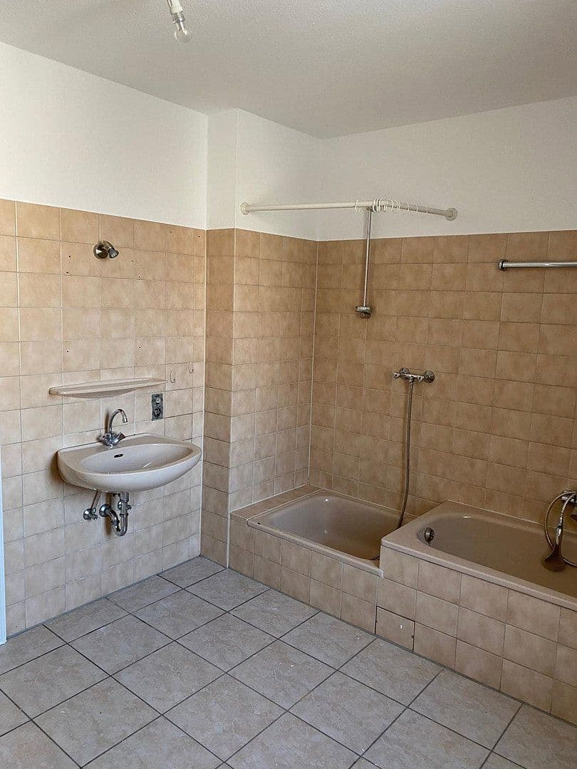 Prenájom bytu 10 m², Schenkendorfstr. 18, Koblenz, Porýnie-Falcko Prenájom bytu 10 m², Schenkendorfstr. 18, Koblenz, Porýnie-Falcko