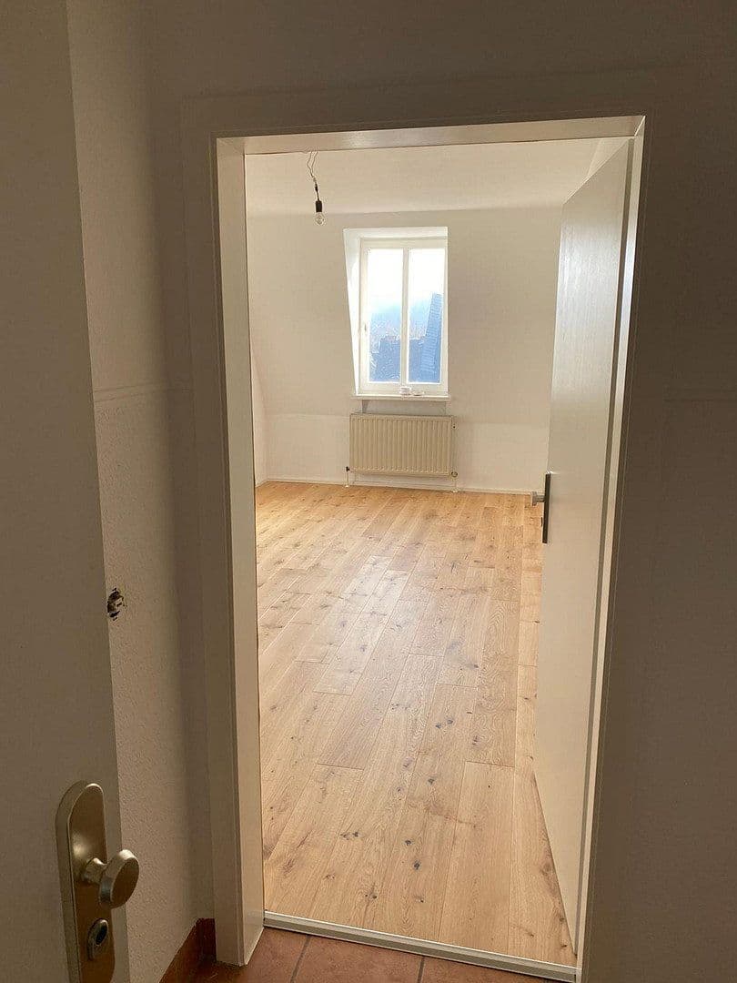 Prenájom bytu 10 m², Schenkendorfstr. 18, Koblenz, Porýnie-Falcko Prenájom bytu 10 m², Schenkendorfstr. 18, Koblenz, Porýnie-Falcko