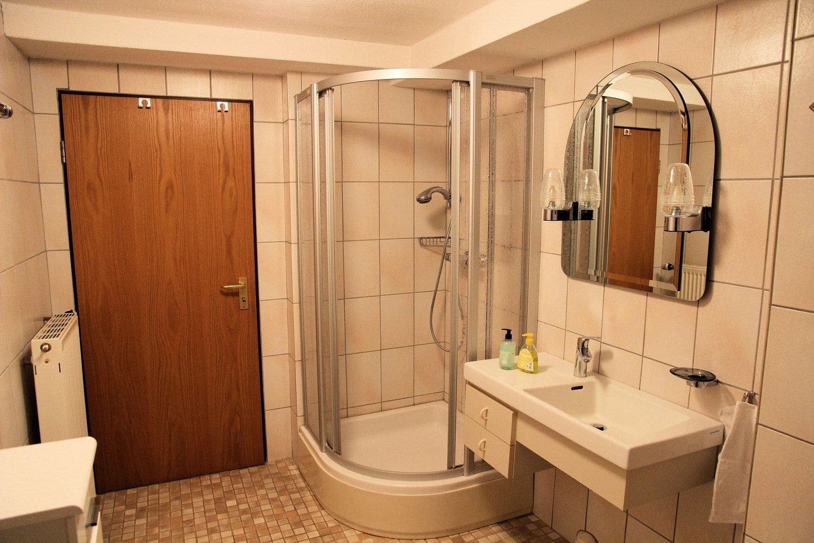 Predaj domu 151 m², pozemek 301 m², Bad Nauheim, Hesensko Predaj domu 151 m², pozemek 301 m², Bad Nauheim, Hesensko