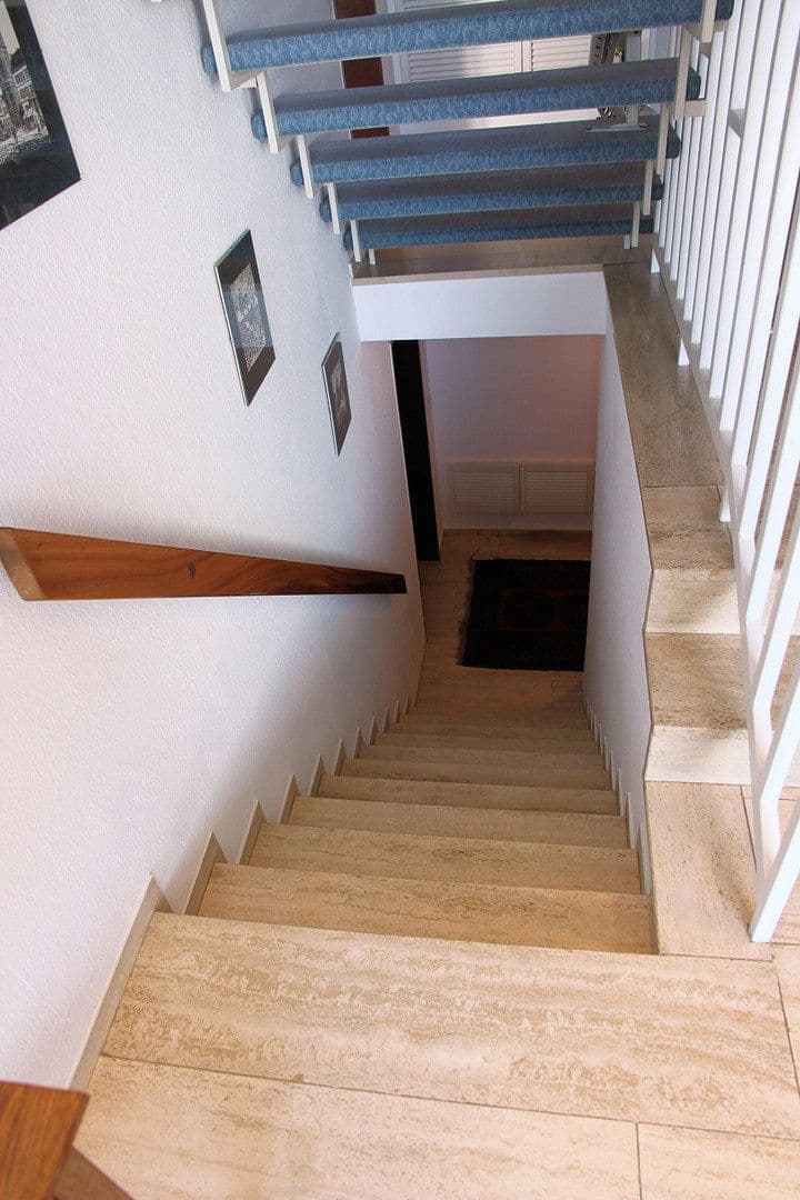 Predaj domu 151 m², pozemek 301 m², Bad Nauheim, Hesensko Predaj domu 151 m², pozemek 301 m², Bad Nauheim, Hesensko