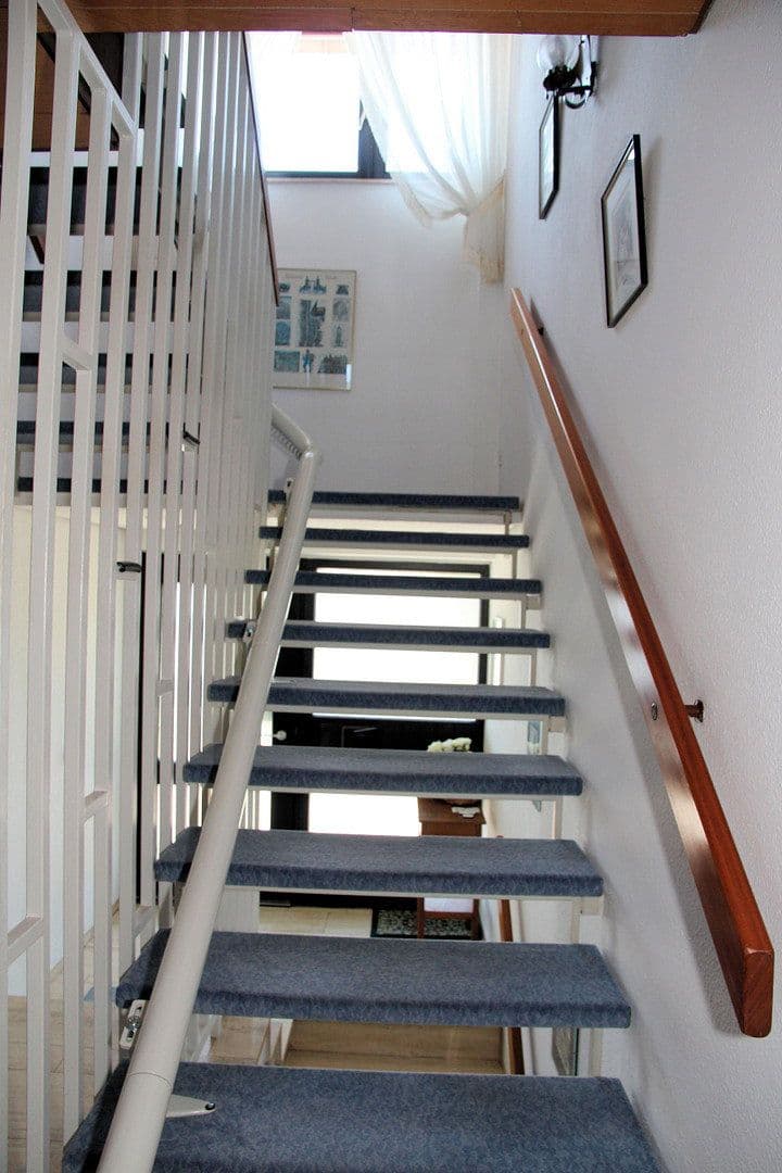 Predaj domu 151 m², pozemek 301 m², Bad Nauheim, Hesensko Predaj domu 151 m², pozemek 301 m², Bad Nauheim, Hesensko