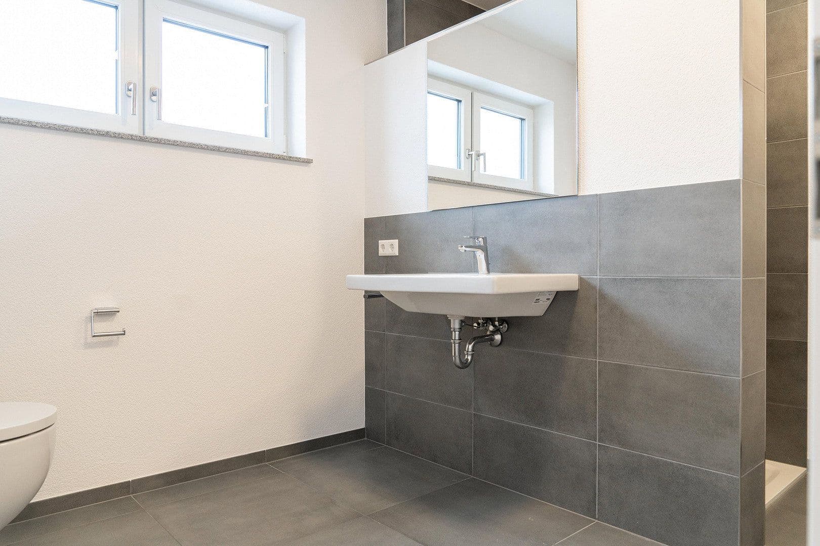 Prenájom bytu 3-izbový 101 m², Dietenheim, Bádensko-Wurttembersko Prenájom bytu 3-izbový 101 m², Dietenheim, Bádensko-Wurttembersko