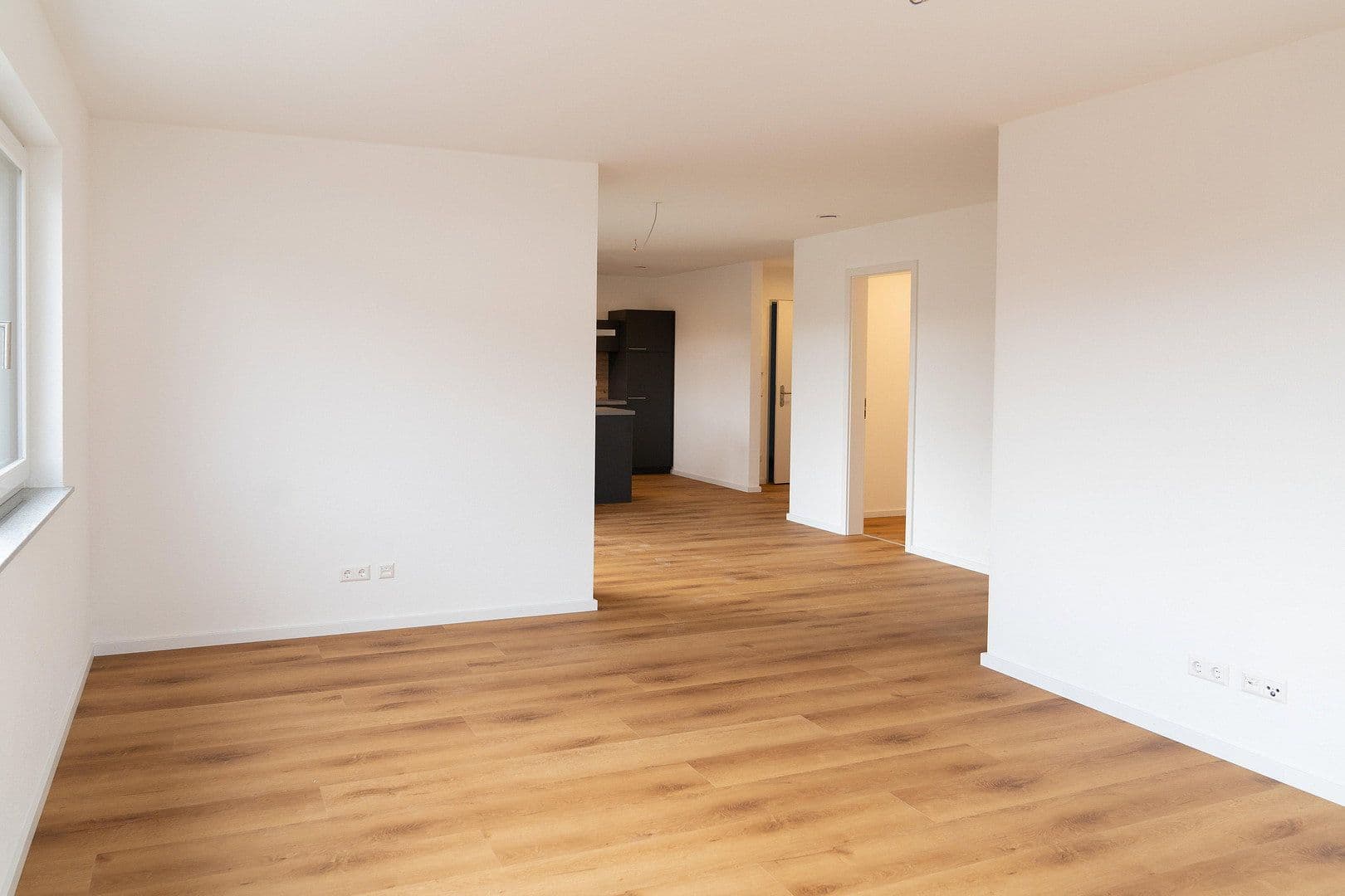 Prenájom bytu 3-izbový 101 m², Dietenheim, Bádensko-Wurttembersko Prenájom bytu 3-izbový 101 m², Dietenheim, Bádensko-Wurttembersko
