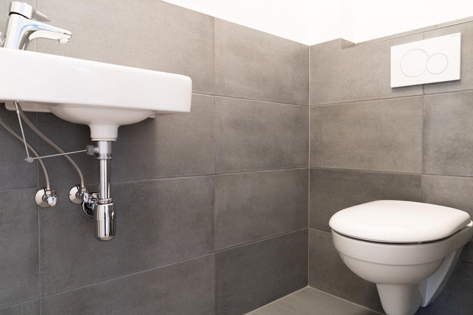 Prenájom bytu 3-izbový 101 m², Dietenheim, Bádensko-Wurttembersko Prenájom bytu 3-izbový 101 m², Dietenheim, Bádensko-Wurttembersko