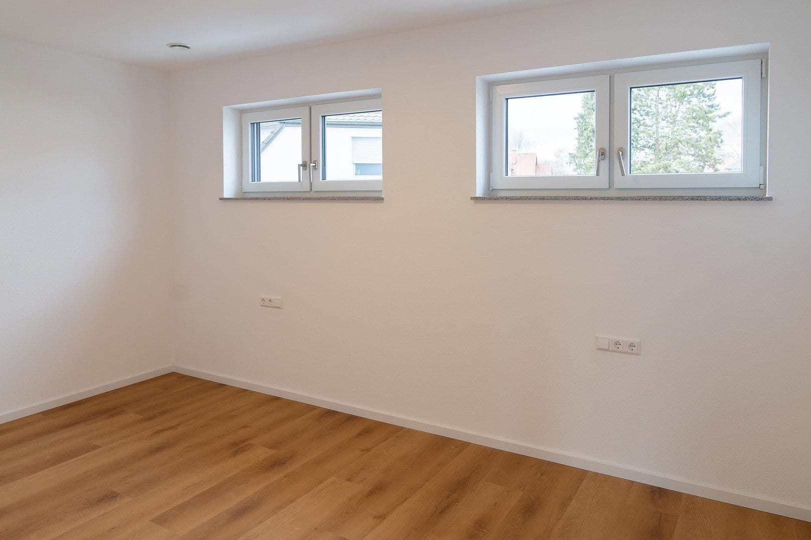 Prenájom bytu 3-izbový 101 m², Dietenheim, Bádensko-Wurttembersko Prenájom bytu 3-izbový 101 m², Dietenheim, Bádensko-Wurttembersko