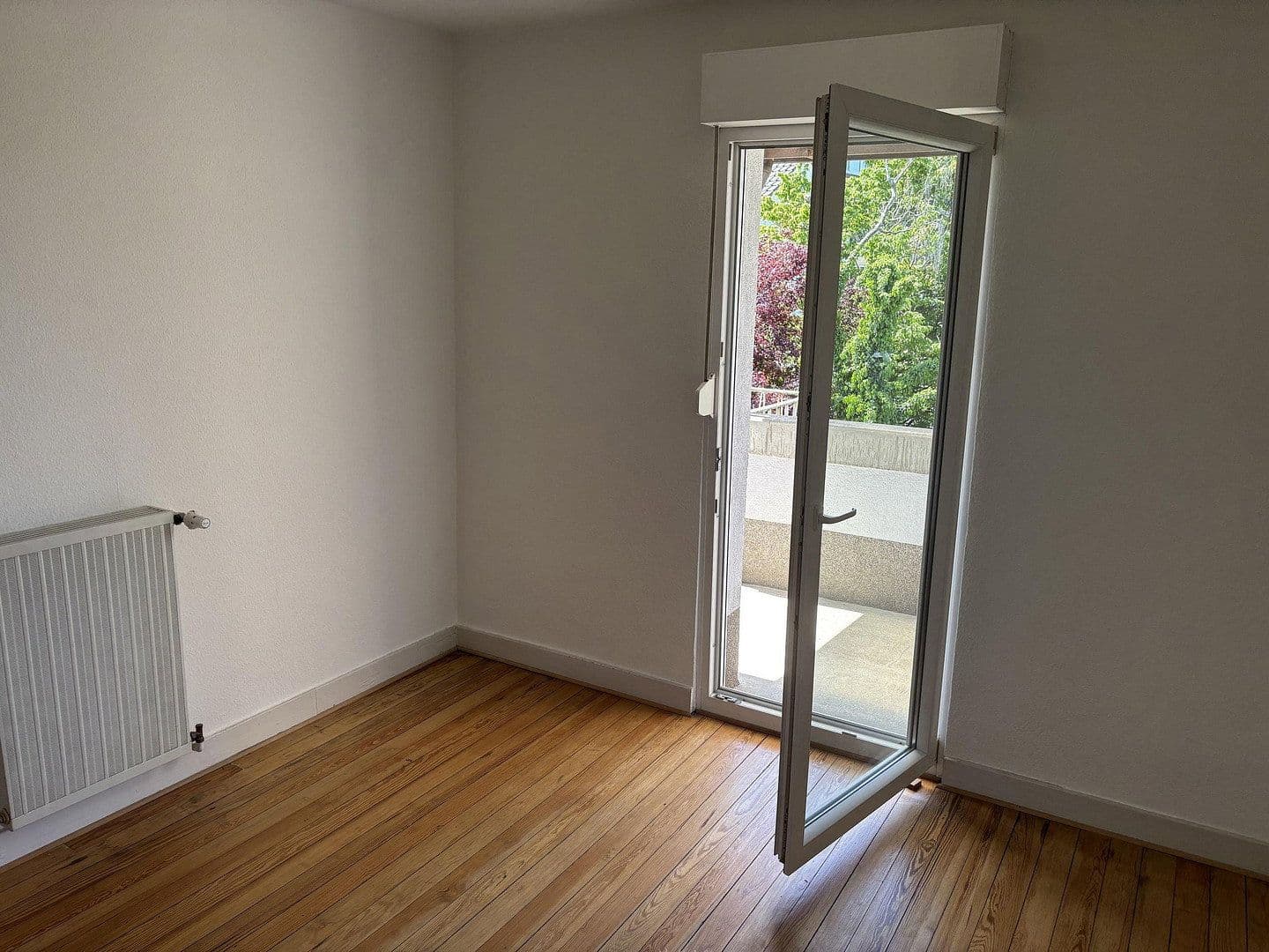 Predaj domu 134 m², pozemek 721 m², Ludwigshafen am Rhein, Porýnie-Falcko Predaj domu 134 m², pozemek 721 m², Ludwigshafen am Rhein, Porýnie-Falcko