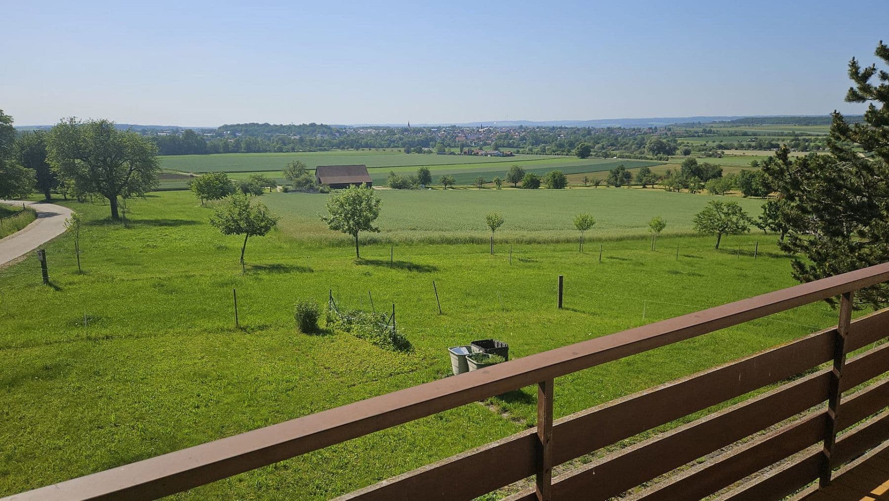 Predaj domu 322 m², pozemek 900 m², Eschenbach, Bádensko-Wurttembersko Predaj domu 322 m², pozemek 900 m², Eschenbach, Bádensko-Wurttembersko