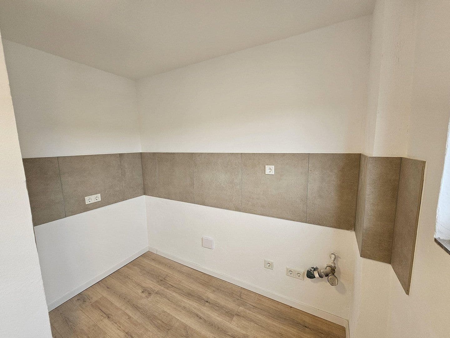 Prenájom bytu 3-izbový 62 m², Brückenstraße 26, Schiffweiler, Sársko Prenájom bytu 3-izbový 62 m², Brückenstraße 26, Schiffweiler, Sársko