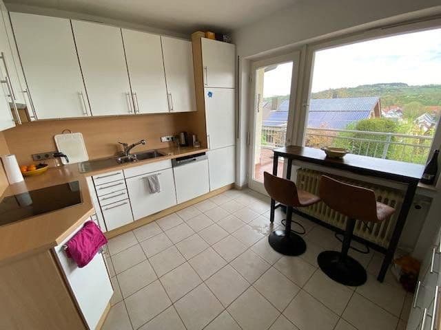 Predaj domu 253 m², pozemek 677 m², Mühlacker, Bádensko-Wurttembersko Predaj domu 253 m², pozemek 677 m², Mühlacker, Bádensko-Wurttembersko