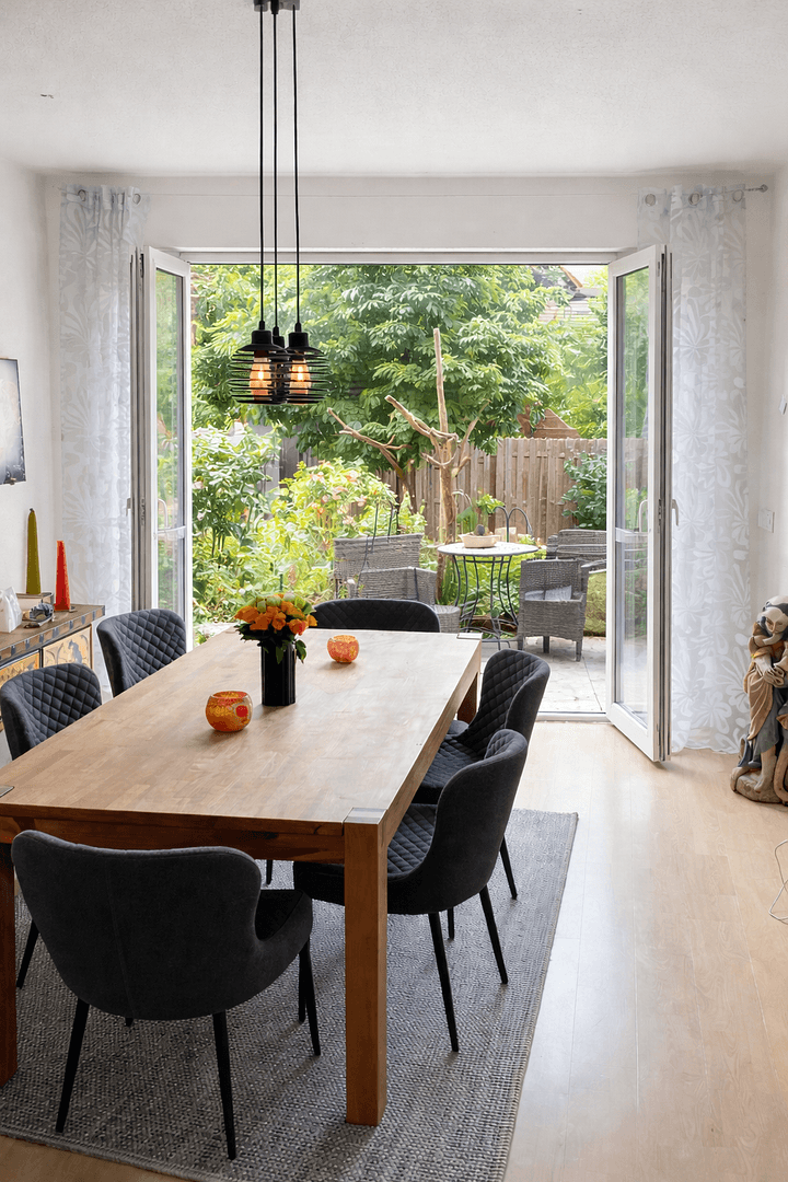 Predaj domu 155 m², pozemek 208 m², Groß-Zimmern, Hesensko Predaj domu 155 m², pozemek 208 m², Groß-Zimmern, Hesensko