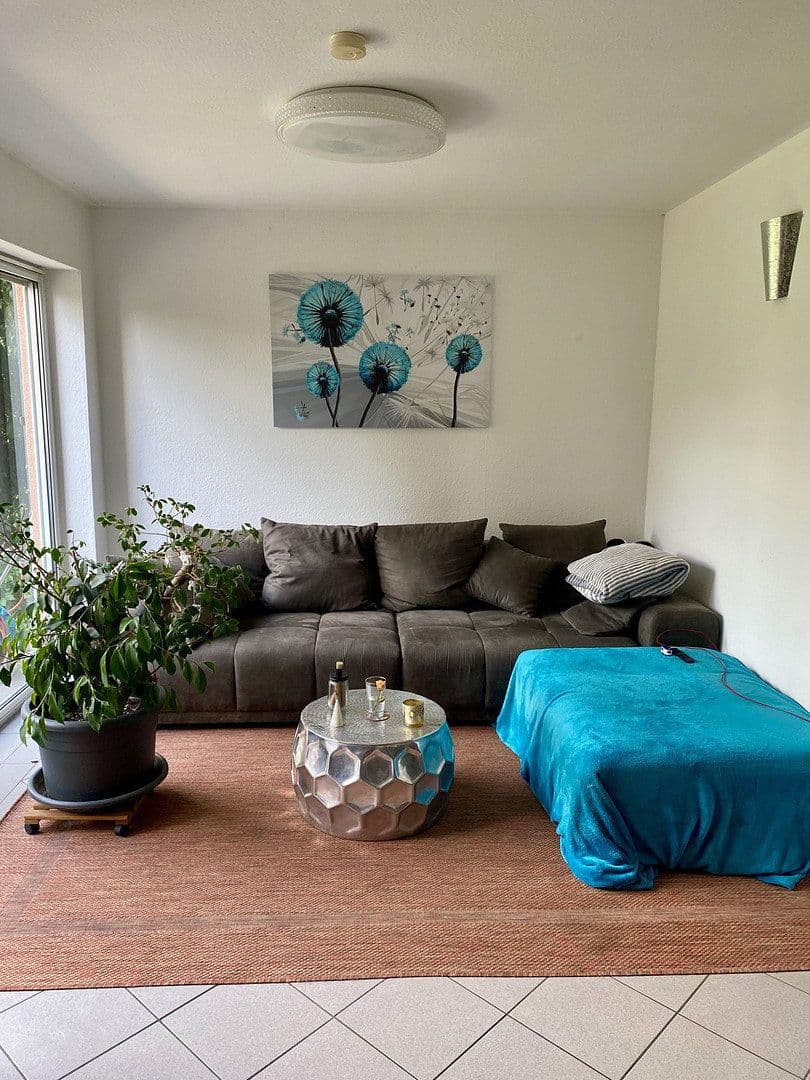 Predaj domu 155 m², pozemek 208 m², Groß-Zimmern, Hesensko Predaj domu 155 m², pozemek 208 m², Groß-Zimmern, Hesensko