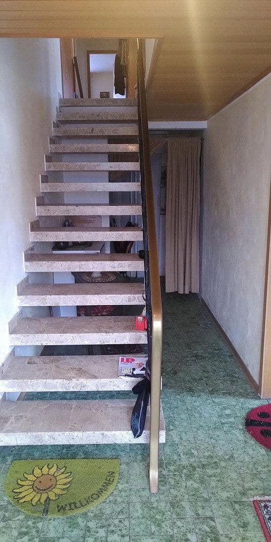 Predaj domu 360 m², pozemek 400 m², Diemelsee, Hesensko Predaj domu 360 m², pozemek 400 m², Diemelsee, Hesensko