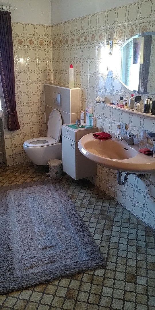 Predaj domu 360 m², pozemek 400 m², Diemelsee, Hesensko Predaj domu 360 m², pozemek 400 m², Diemelsee, Hesensko