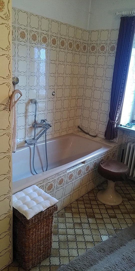 Predaj domu 360 m², pozemek 400 m², Diemelsee, Hesensko Predaj domu 360 m², pozemek 400 m², Diemelsee, Hesensko