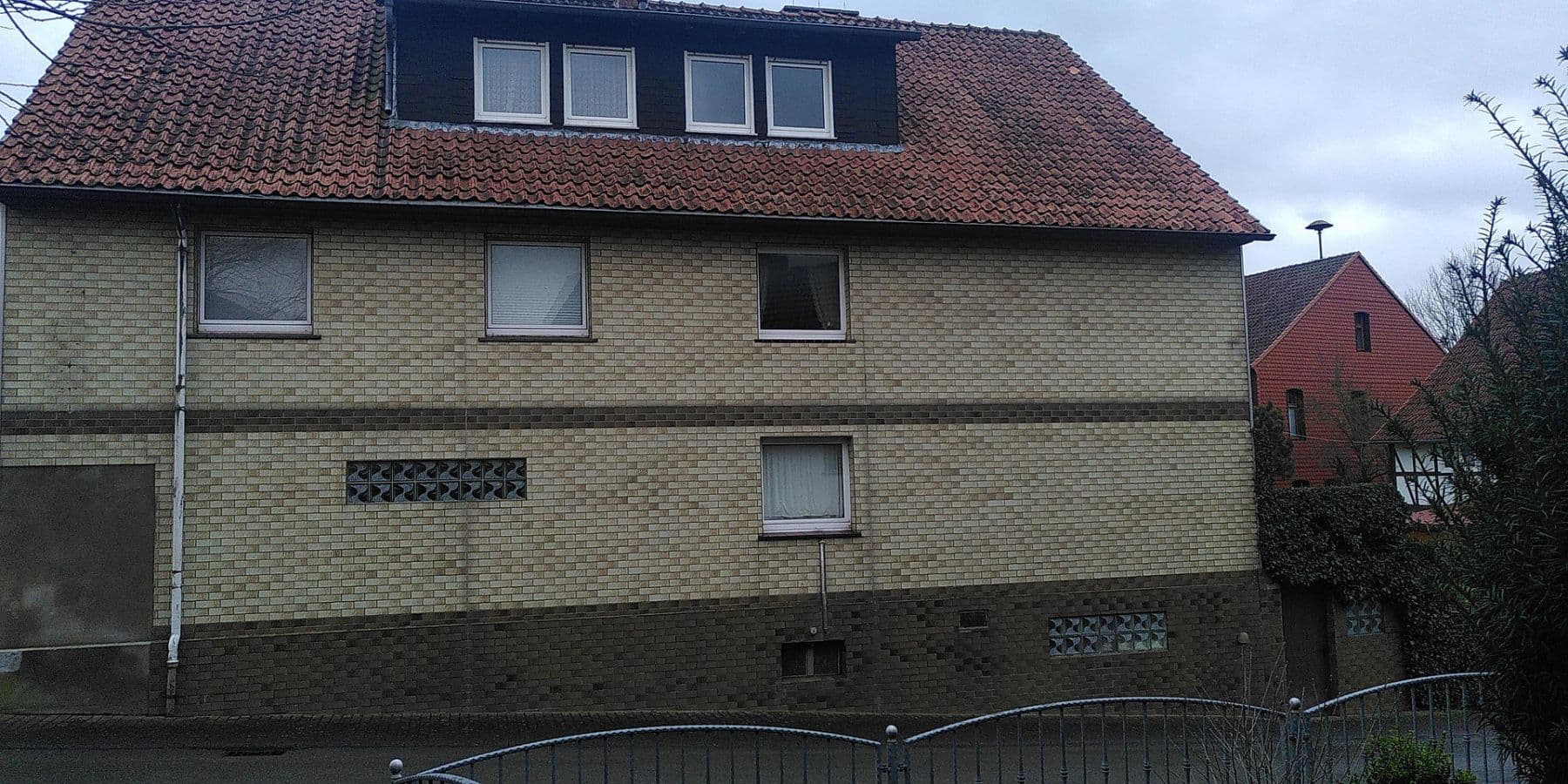 Predaj domu 360 m², pozemek 400 m², Diemelsee, Hesensko Predaj domu 360 m², pozemek 400 m², Diemelsee, Hesensko