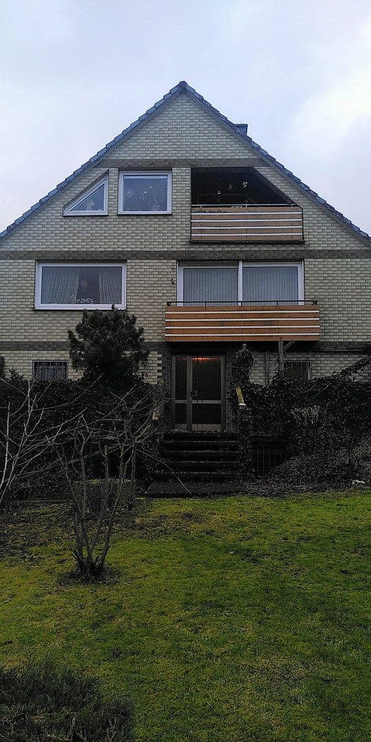 Predaj domu 360 m², pozemek 400 m², Diemelsee, Hesensko Predaj domu 360 m², pozemek 400 m², Diemelsee, Hesensko