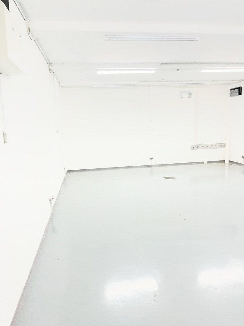 Prenájom nebytového priestoru 60 m², Burscheid, Severné Porýnie - Westfálsko Prenájom nebytového priestoru 60 m², Burscheid, Severné Porýnie - Westfálsko
