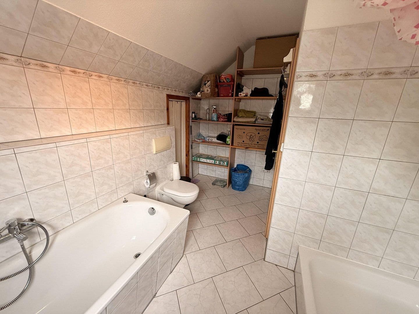 Predaj domu 119 m², pozemek 399 m², Neuenhagen bei Berlin, Brandenbursko Predaj domu 119 m², pozemek 399 m², Neuenhagen bei Berlin, Brandenbursko