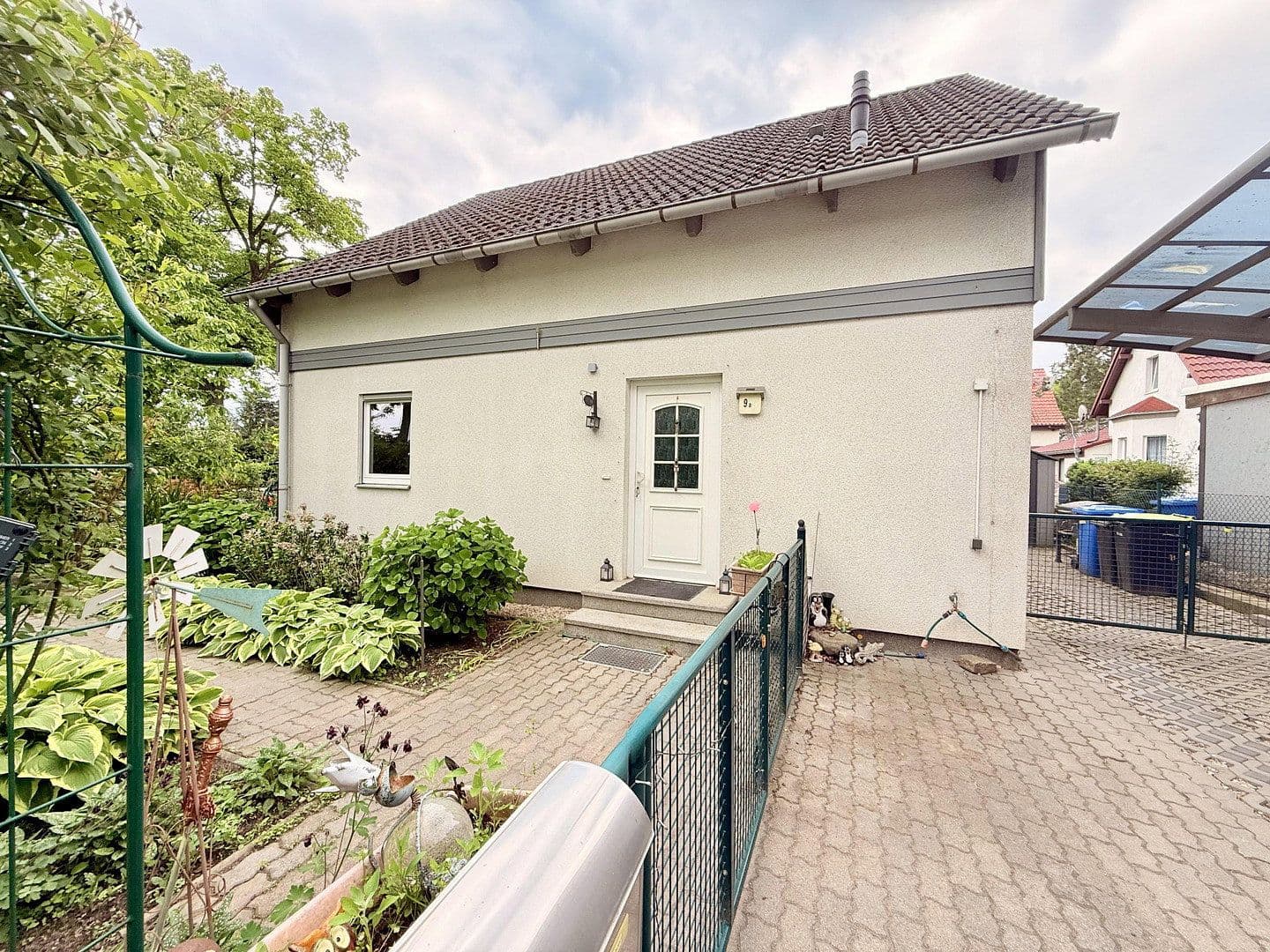 Predaj domu 119 m², pozemek 399 m², Neuenhagen bei Berlin, Brandenbursko Predaj domu 119 m², pozemek 399 m², Neuenhagen bei Berlin, Brandenbursko