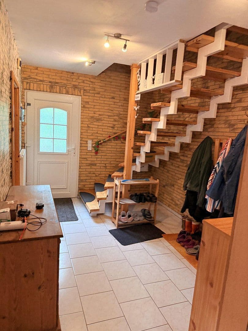 Predaj domu 119 m², pozemek 399 m², Neuenhagen bei Berlin, Brandenbursko Predaj domu 119 m², pozemek 399 m², Neuenhagen bei Berlin, Brandenbursko