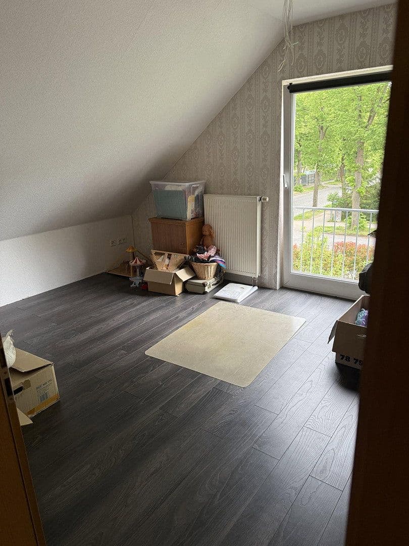Predaj domu 119 m², pozemek 399 m², Neuenhagen bei Berlin, Brandenbursko Predaj domu 119 m², pozemek 399 m², Neuenhagen bei Berlin, Brandenbursko