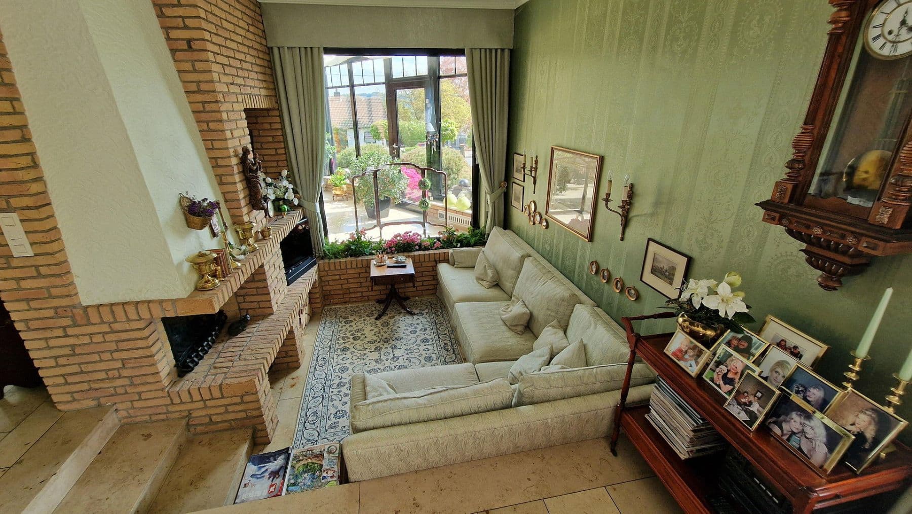 Predaj domu 184 m², pozemek 1.045 m², Schulstrasse 42, Königswinter, Severné Porýnie - Westfálsko Predaj domu 184 m², pozemek 1.045 m², Schulstrasse 42, Königswinter, Severné Porýnie - Westfálsko