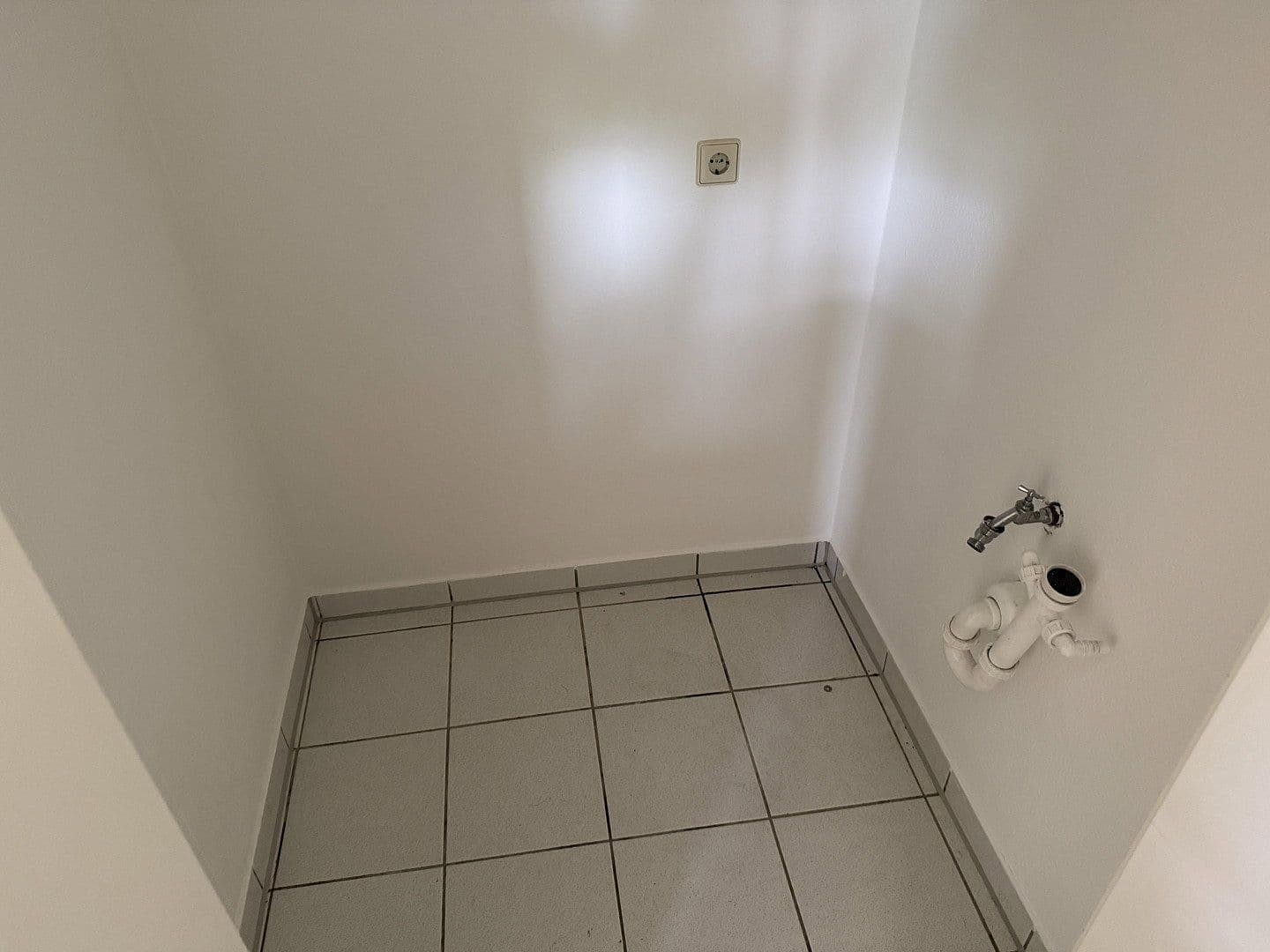 Prenájom bytu 1-izbový 37 m², Barleben, Sasko-Anhaltsko Prenájom bytu 1-izbový 37 m², Barleben, Sasko-Anhaltsko