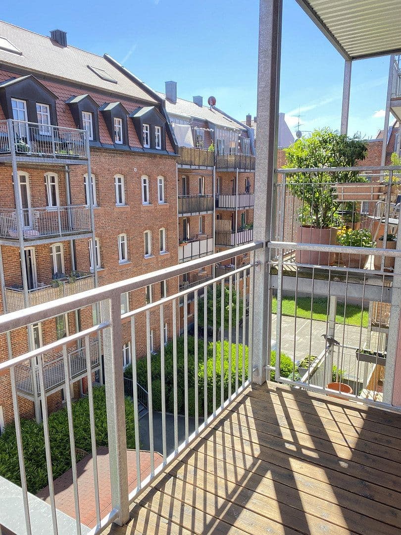 Prenájom bytu 3-izbový 60 m², Reichstr. 0, Nürnberg, Bavorsko Prenájom bytu 3-izbový 60 m², Reichstr. 0, Nürnberg, Bavorsko