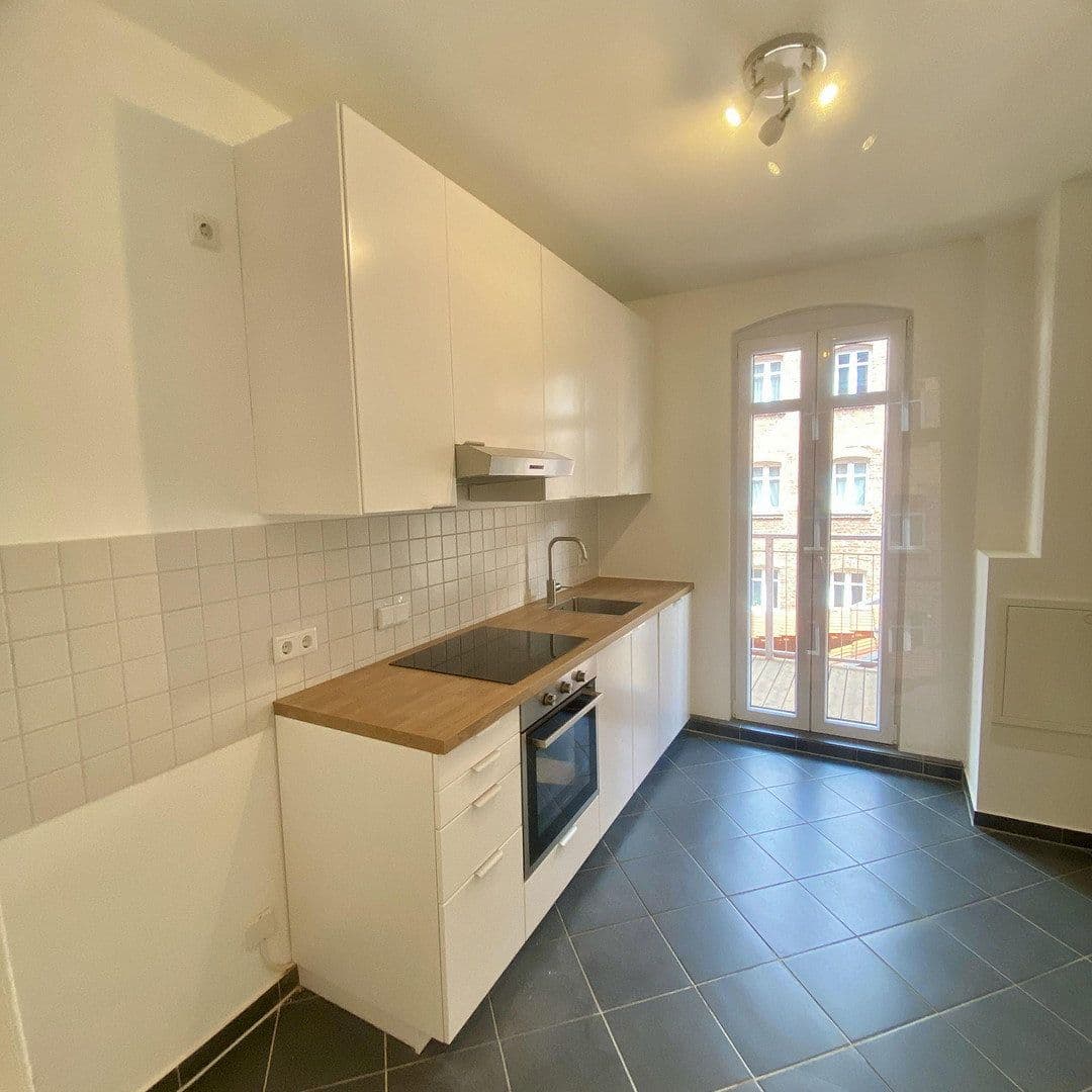 Prenájom bytu 3-izbový 60 m², Reichstr. 0, Nürnberg, Bavorsko Prenájom bytu 3-izbový 60 m², Reichstr. 0, Nürnberg, Bavorsko