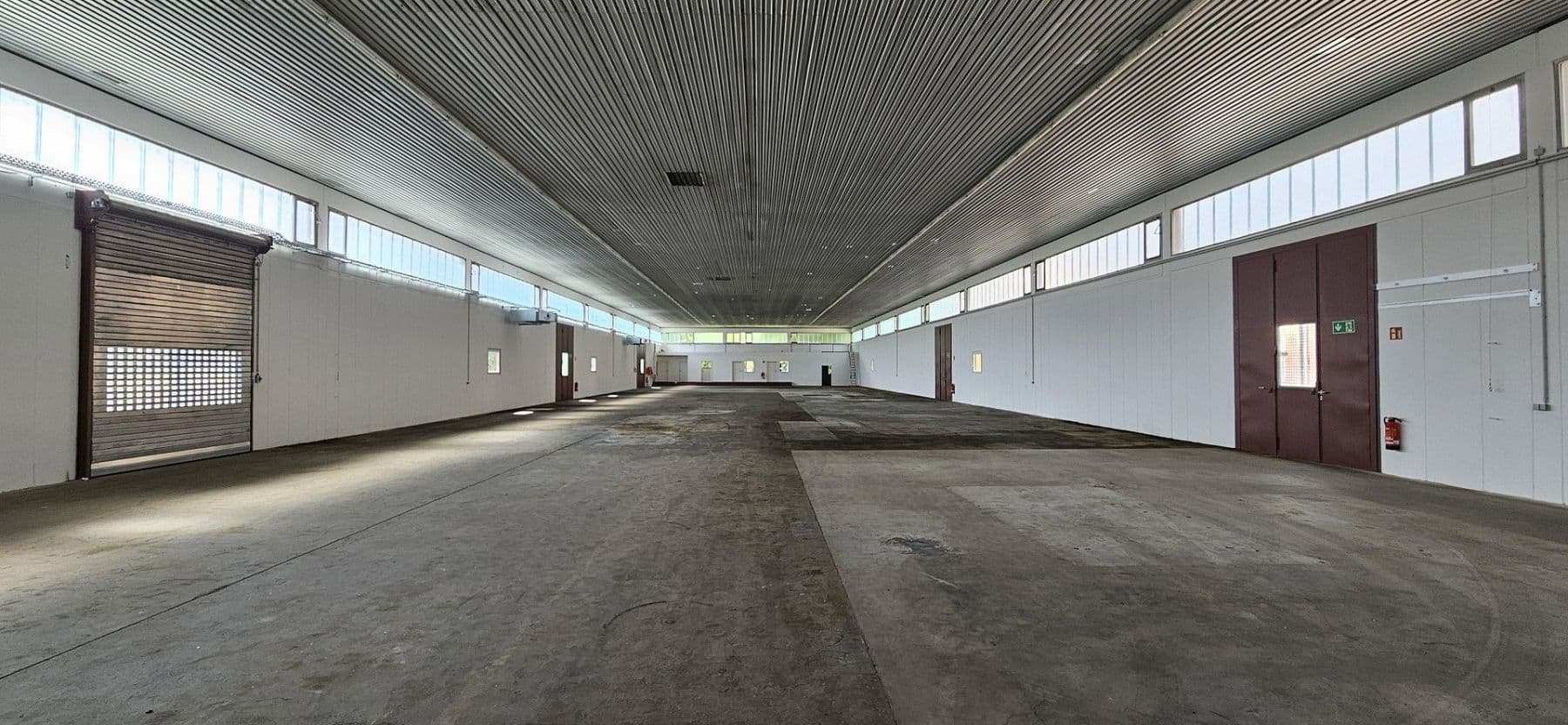 Prenájom nebytového priestoru 435 m², Hohberg, Bádensko-Wurttembersko Prenájom nebytového priestoru 435 m², Hohberg, Bádensko-Wurttembersko