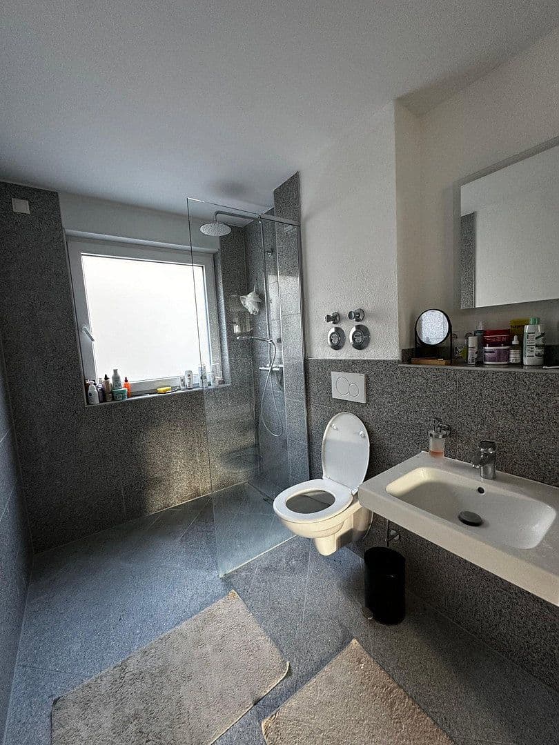 Prenájom bytu 3-izbový 82 m², Gärtnerstraße 39, Mannheim, Bádensko-Wurttembersko Prenájom bytu 3-izbový 82 m², Gärtnerstraße 39, Mannheim, Bádensko-Wurttembersko