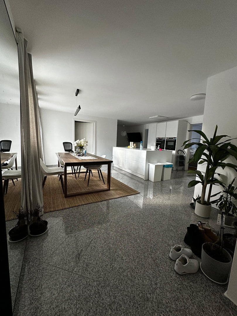 Prenájom bytu 3-izbový 82 m², Gärtnerstraße 39, Mannheim, Bádensko-Wurttembersko Prenájom bytu 3-izbový 82 m², Gärtnerstraße 39, Mannheim, Bádensko-Wurttembersko