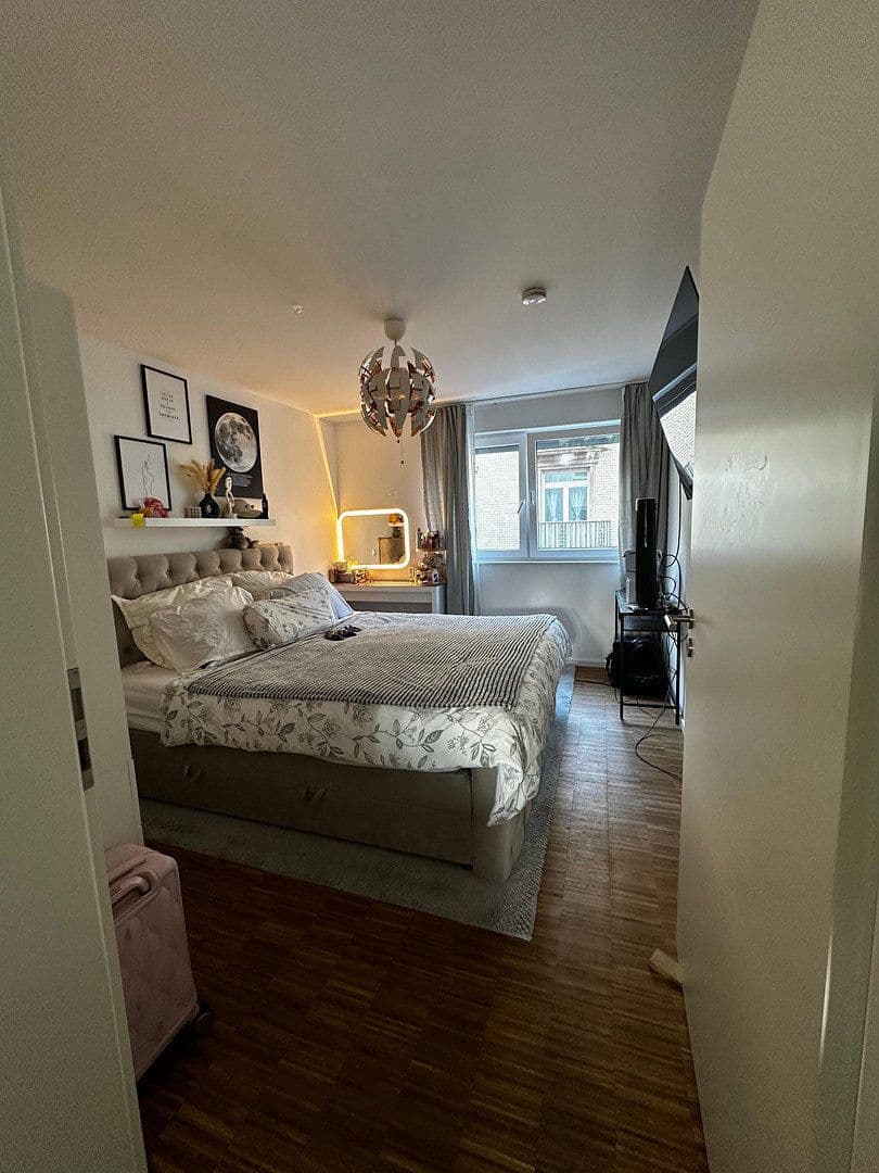 Prenájom bytu 3-izbový 82 m², Gärtnerstraße 39, Mannheim, Bádensko-Wurttembersko Prenájom bytu 3-izbový 82 m², Gärtnerstraße 39, Mannheim, Bádensko-Wurttembersko