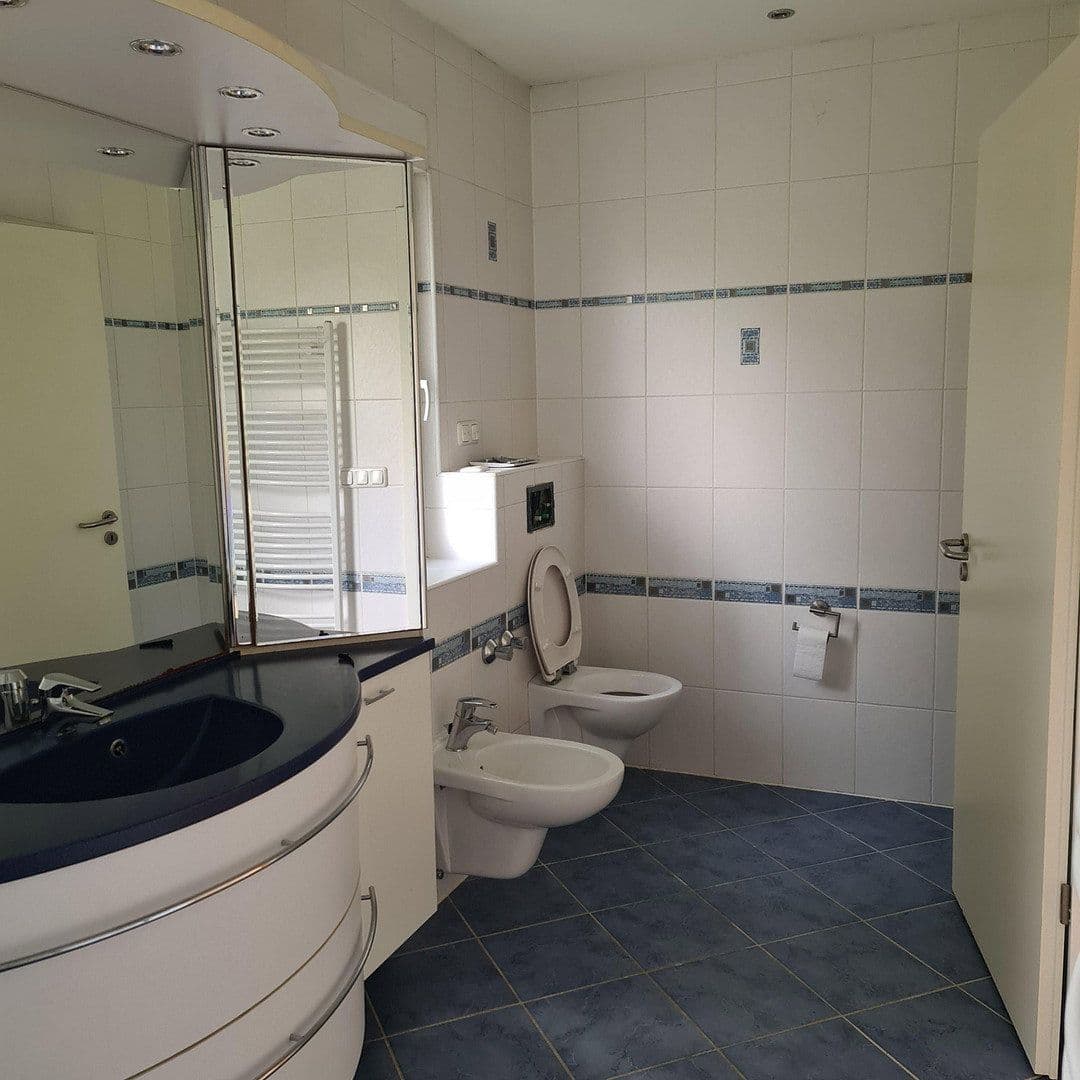 Predaj domu 193 m², pozemek 582 m², Kelzenberger Weg 35, Köln, Severné Porýnie - Westfálsko Predaj domu 193 m², pozemek 582 m², Kelzenberger Weg 35, Köln, Severné Porýnie - Westfálsko
