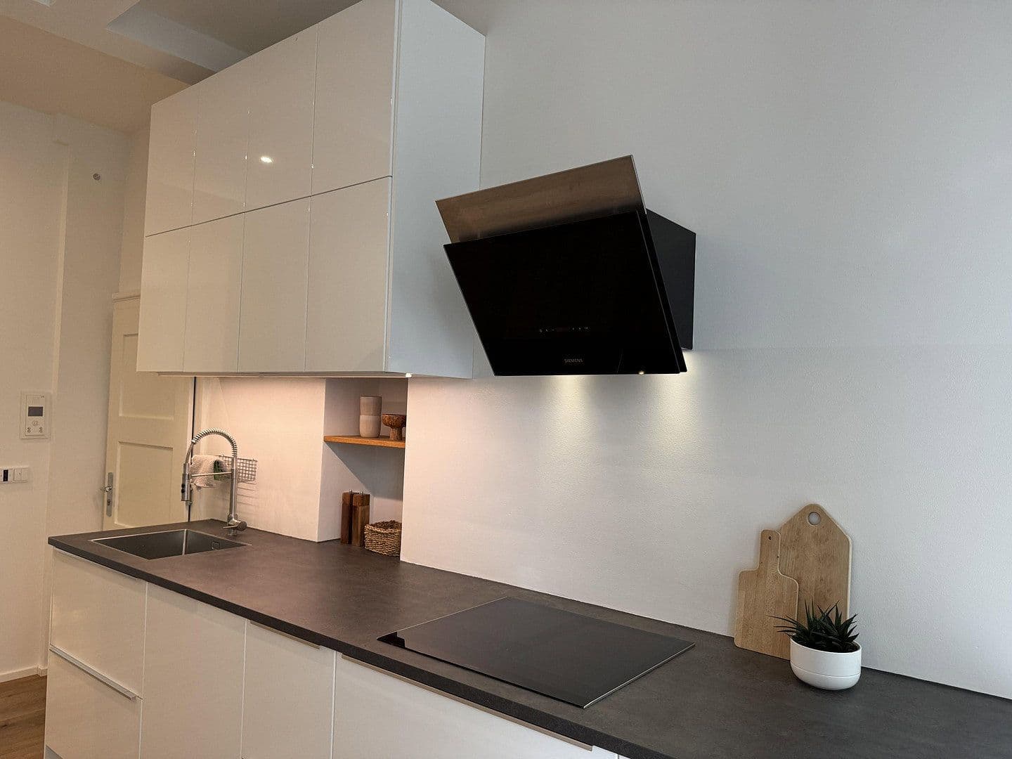 Prenájom bytu 2-izbový 73 m², München, Bavorsko Prenájom bytu 2-izbový 73 m², München, Bavorsko