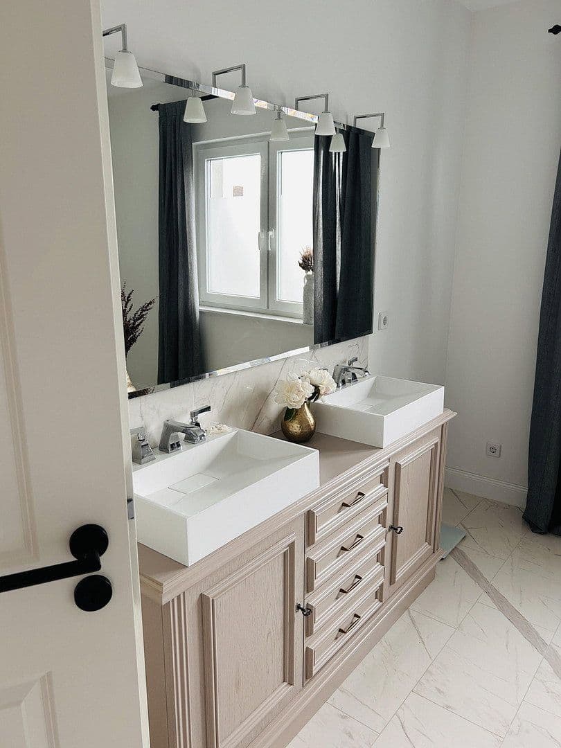 Predaj domu 212 m², pozemek 841 m², Räbke, Dolné Sasko Predaj domu 212 m², pozemek 841 m², Räbke, Dolné Sasko