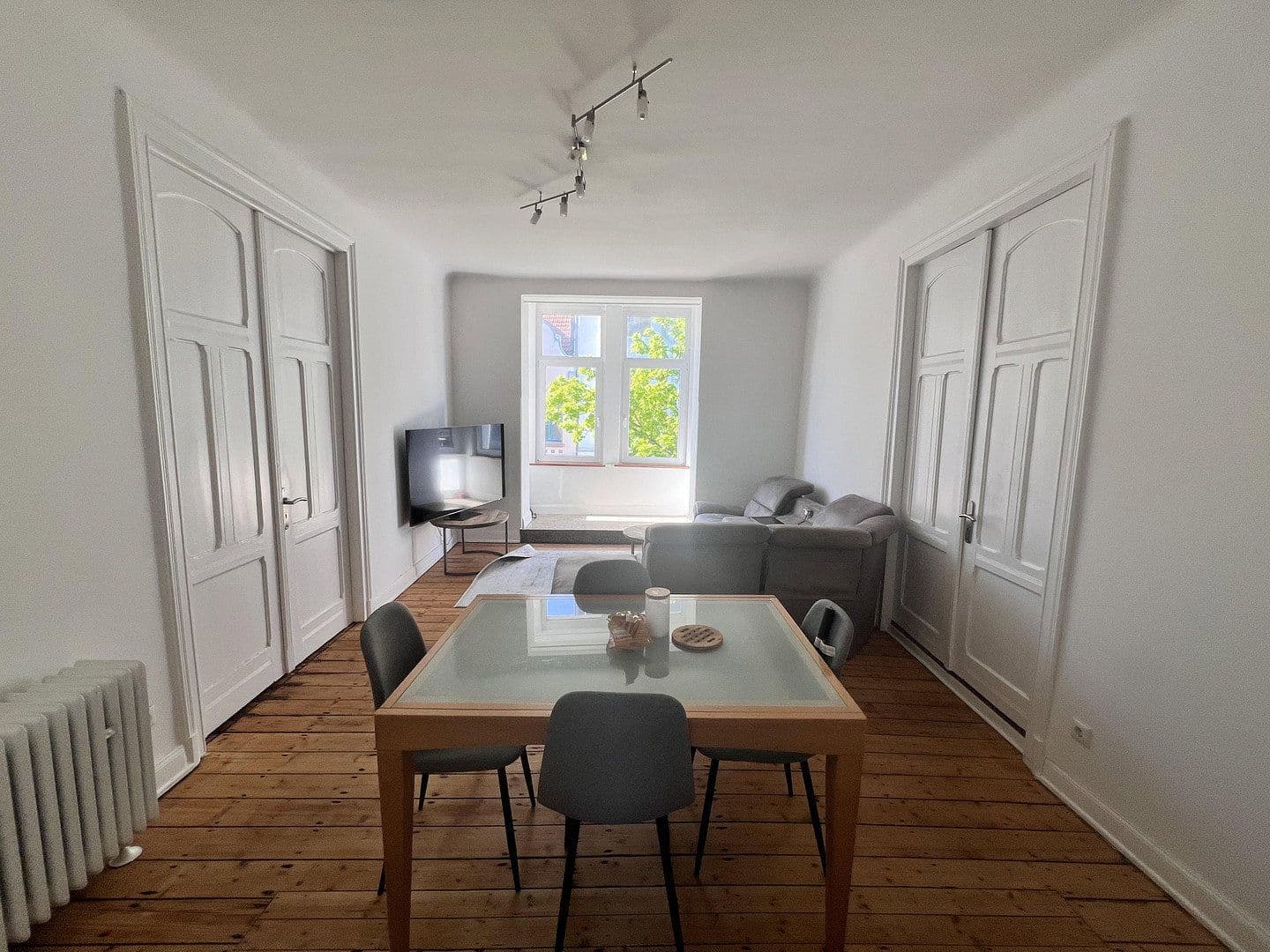 Prenájom bytu 4-izbový 108 m², Herzogenrath, Severné Porýnie - Westfálsko Prenájom bytu 4-izbový 108 m², Herzogenrath, Severné Porýnie - Westfálsko