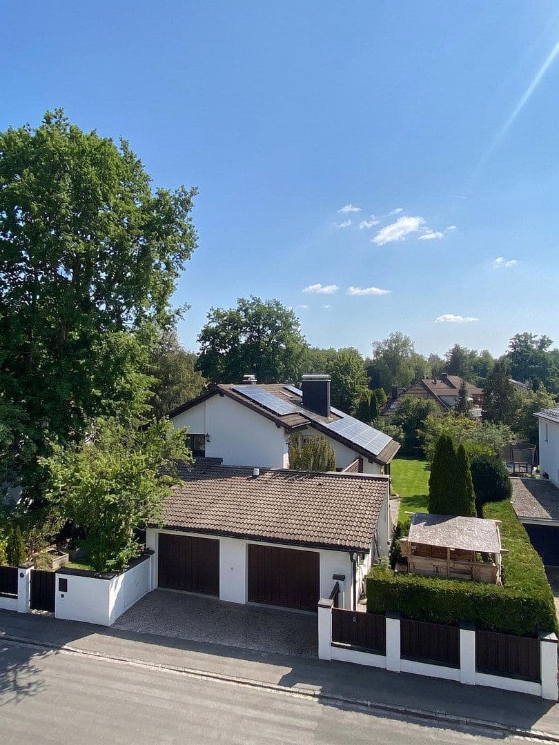 Predaj domu 288 m², pozemek 882 m², Grünwald, Bavorsko Predaj domu 288 m², pozemek 882 m², Grünwald, Bavorsko
