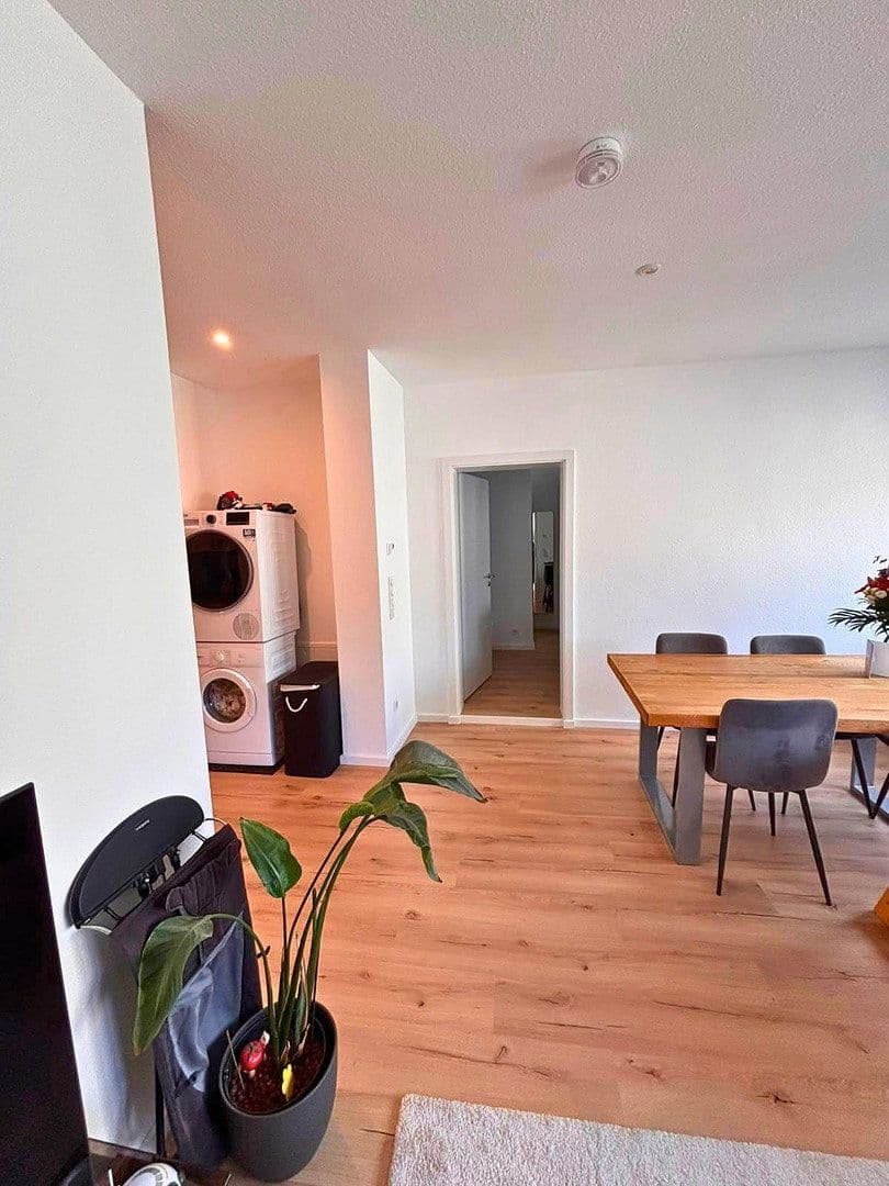 Prenájom bytu 2-izbový 83 m², Breite Straße 56, Großostheim, Bavorsko Prenájom bytu 2-izbový 83 m², Breite Straße 56, Großostheim, Bavorsko