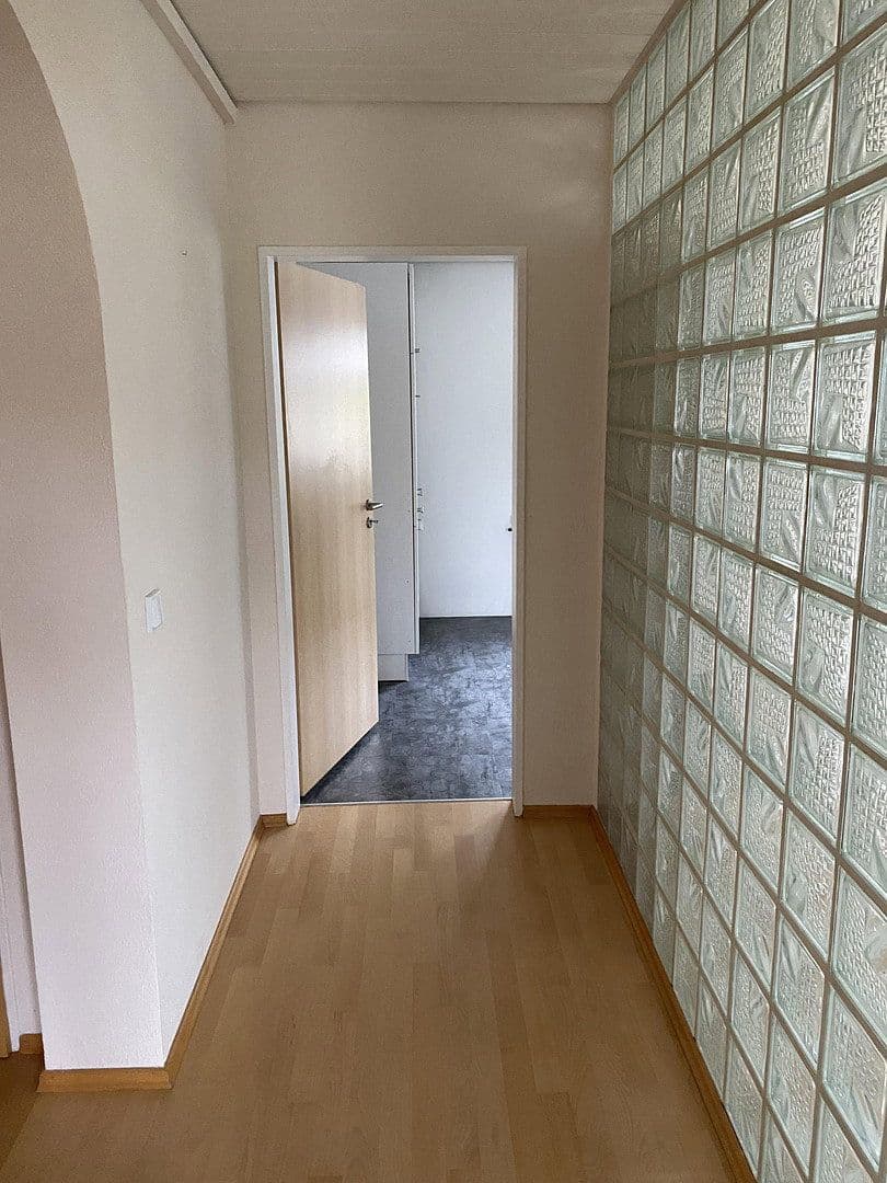 Prenájom bytu 4-izbový 122 m², Thomas-Mann-Str. 12, Bruchköbel, Hesensko Prenájom bytu 4-izbový 122 m², Thomas-Mann-Str. 12, Bruchköbel, Hesensko
