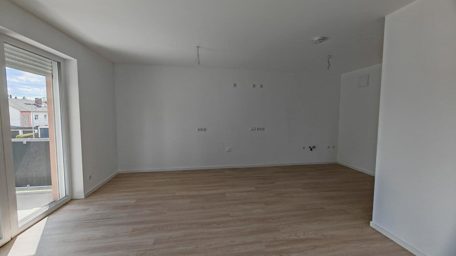 Prenájom bytu 4-izbový 90 m², Friedhofstraße 3, Oberkotzau, Bavorsko Prenájom bytu 4-izbový 90 m², Friedhofstraße 3, Oberkotzau, Bavorsko