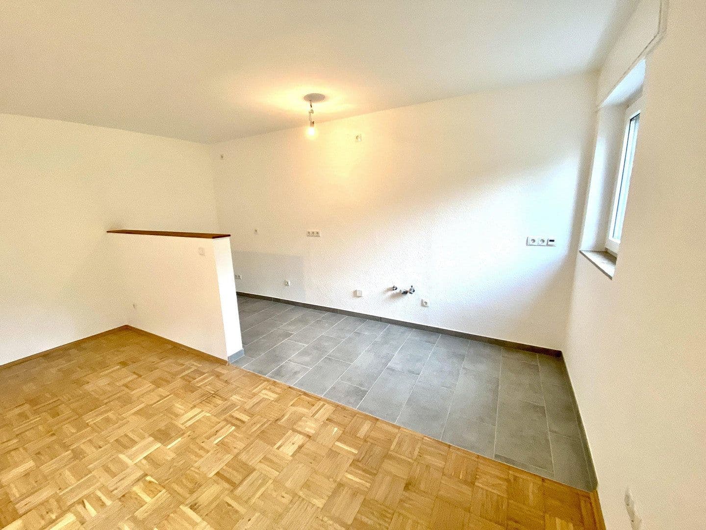 Prenájom bytu 2-izbový 60 m², Pivitt 2, Hagen, Severné Porýnie - Westfálsko Prenájom bytu 2-izbový 60 m², Pivitt 2, Hagen, Severné Porýnie - Westfálsko