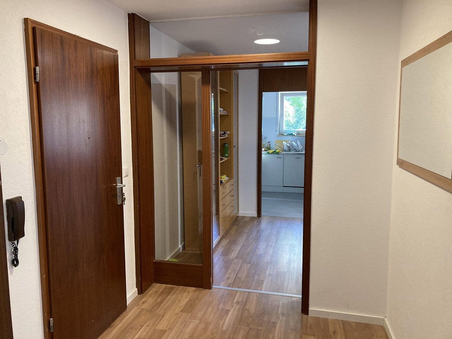 Prenájom bytu 3-izbový 73 m², Oppenheimer Str. 11, Stuttgart, Bádensko-Wurttembersko Prenájom bytu 3-izbový 73 m², Oppenheimer Str. 11, Stuttgart, Bádensko-Wurttembersko