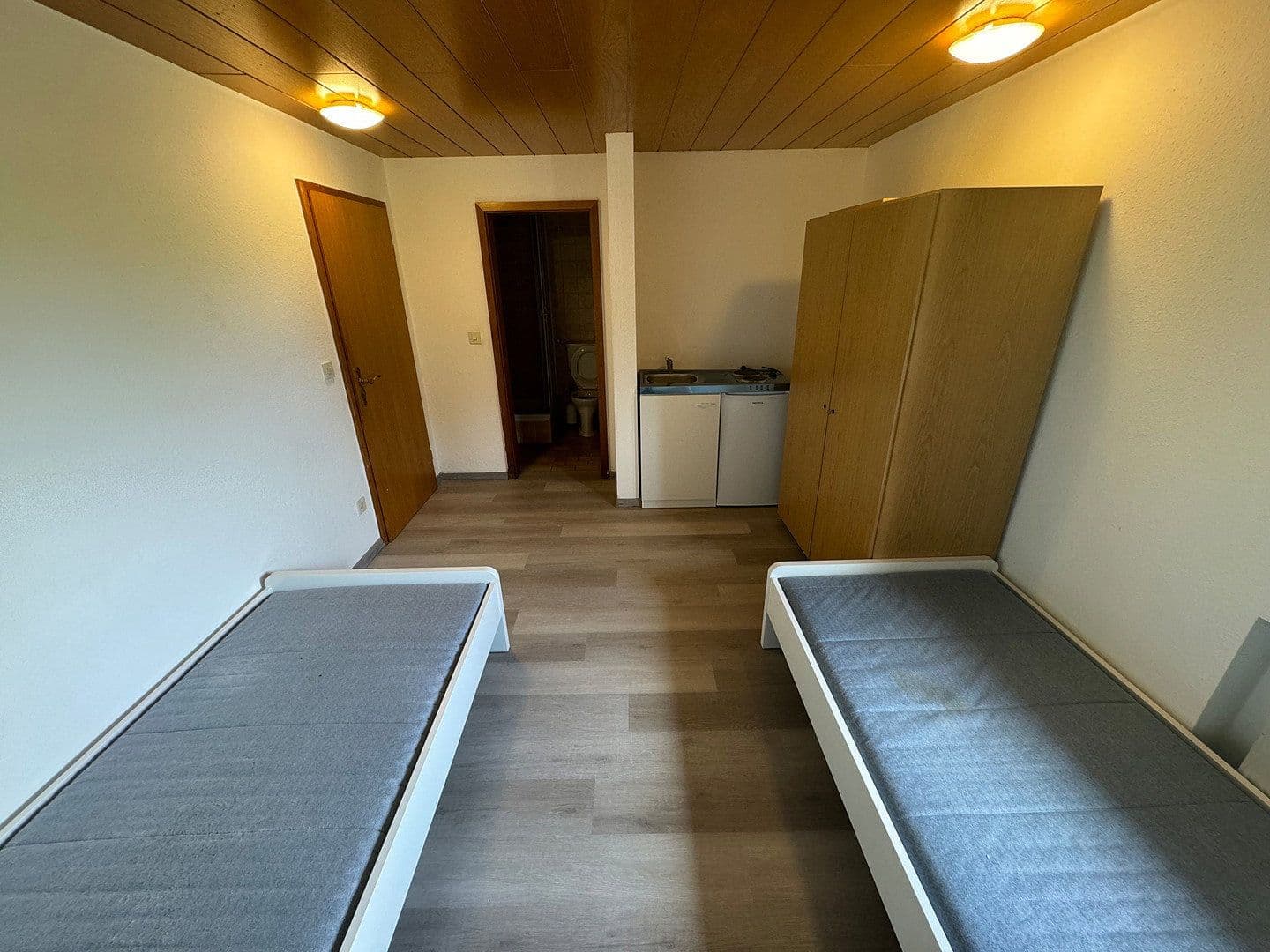 Prenájom domu 500 m², pozemek 4.000 m², Frontenhausen, Bavorsko Prenájom domu 500 m², pozemek 4.000 m², Frontenhausen, Bavorsko