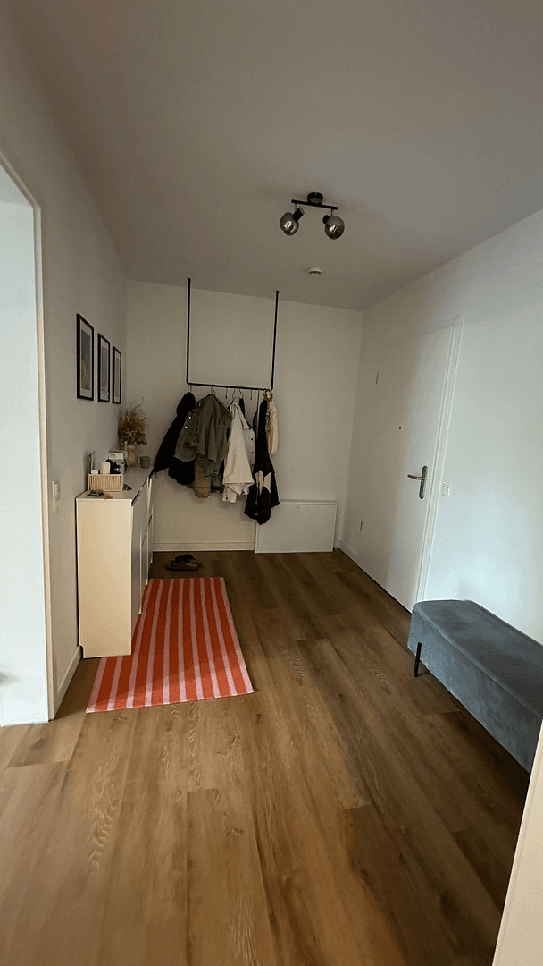 Prenájom bytu 2-izbový 80 m², Porta Westfalica, Severné Porýnie - Westfálsko Prenájom bytu 2-izbový 80 m², Porta Westfalica, Severné Porýnie - Westfálsko