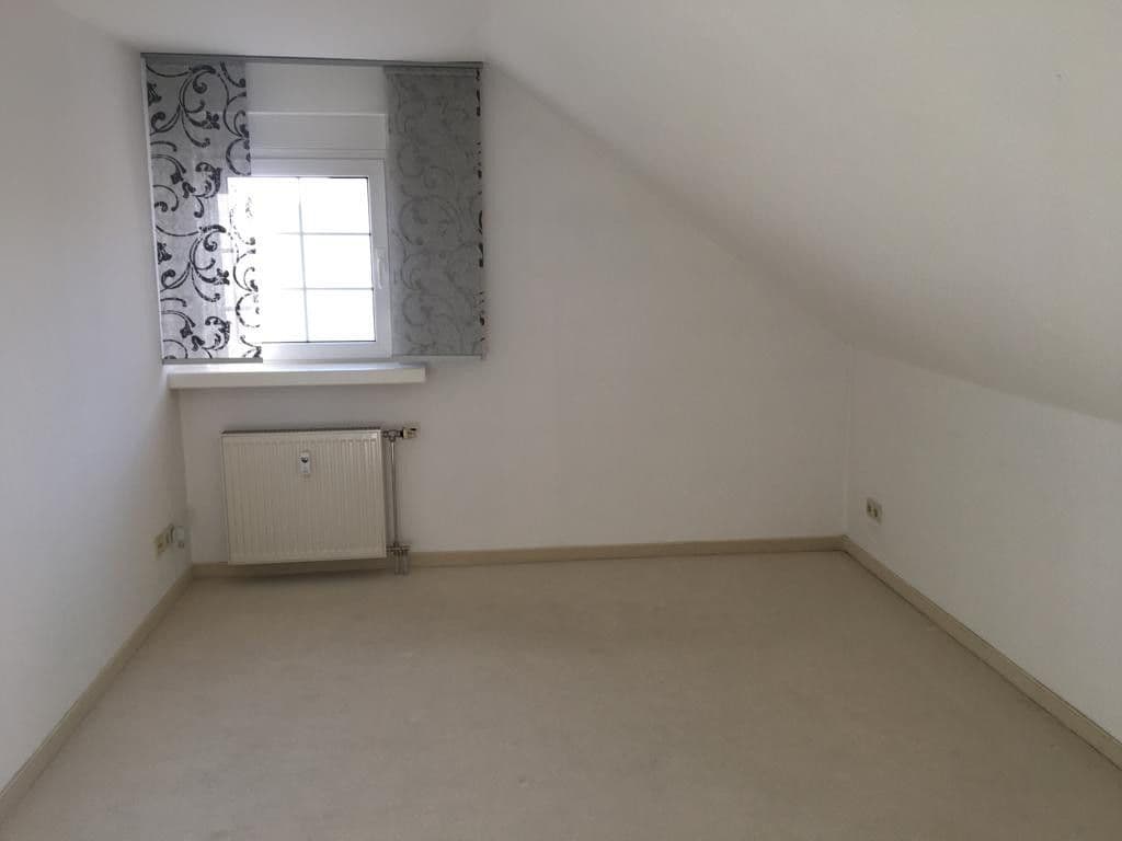 Prenájom bytu 2-izbový 54 m², Hauptstraße 12c, Meuselwitz, Durínsko Prenájom bytu 2-izbový 54 m², Hauptstraße 12c, Meuselwitz, Durínsko